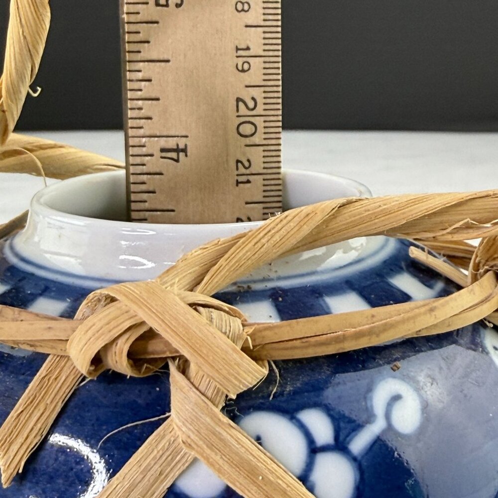 Vintage Blue & White Prunus Flower Ginger Jar With Bamboo Strapping Cork & Lid - Picture 11 of 13